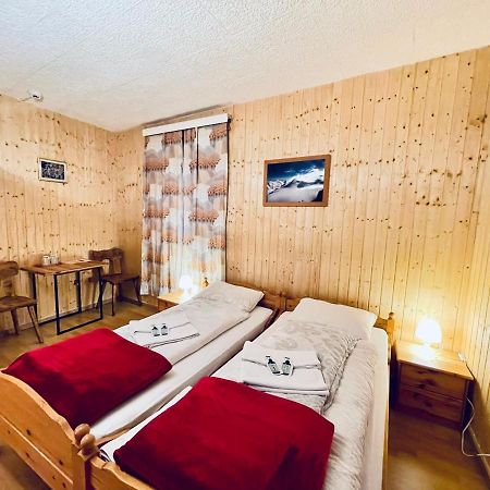 Weisses Roessli Hotel Лойкербад Екстериор снимка
