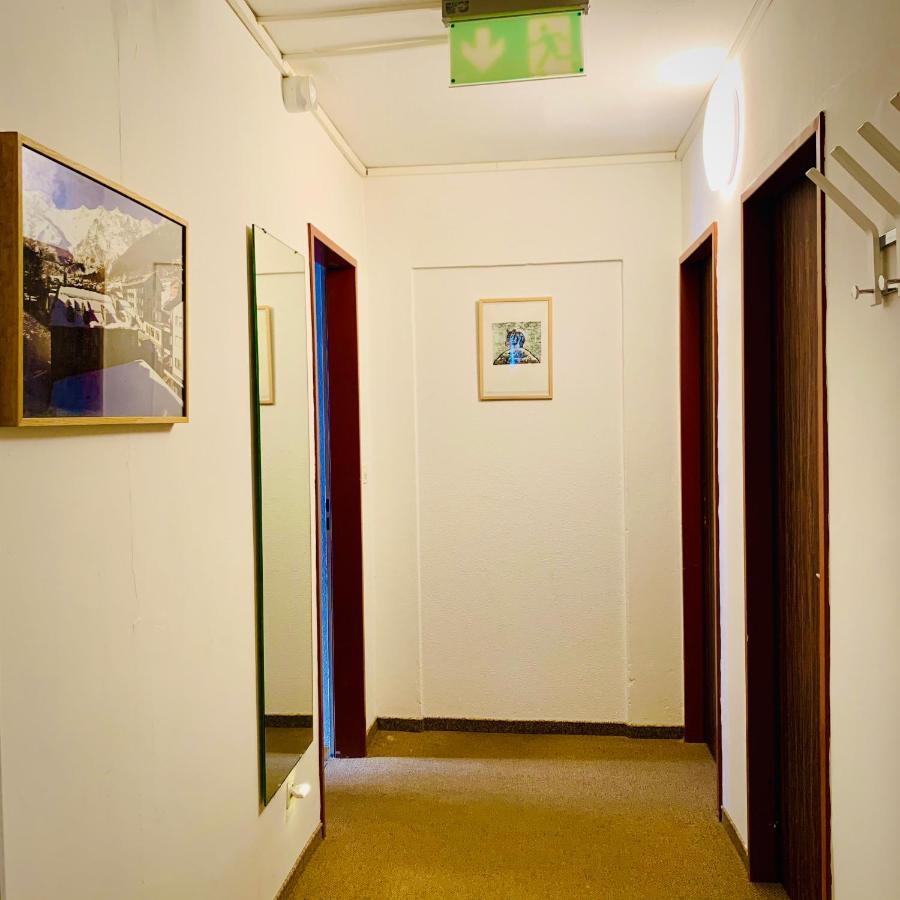 Weisses Roessli Hotel Лойкербад Екстериор снимка