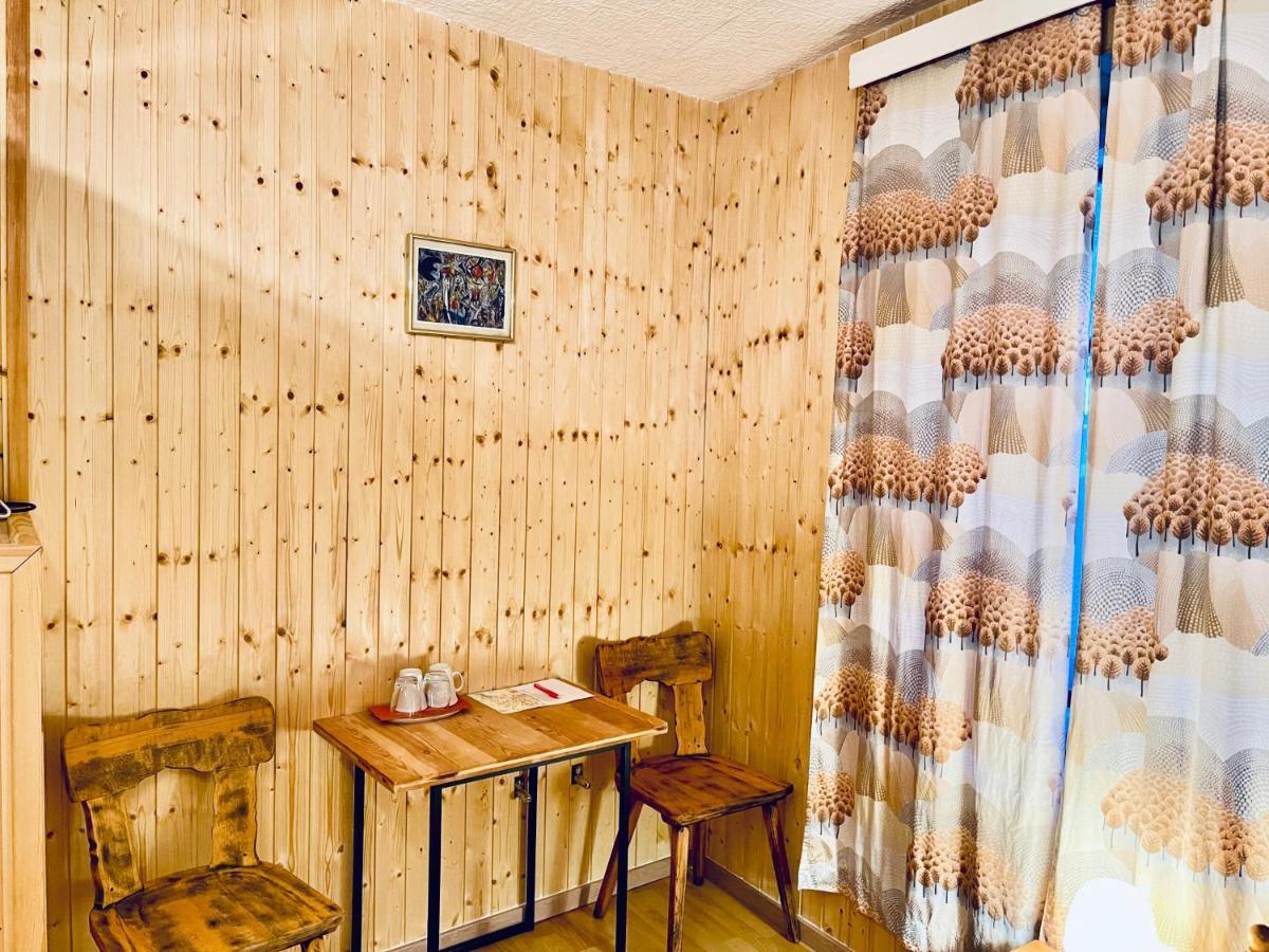 Weisses Roessli Hotel Лойкербад Екстериор снимка