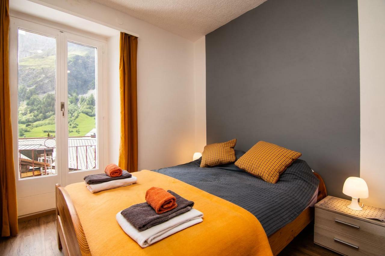 Weisses Roessli Hotel Лойкербад Екстериор снимка